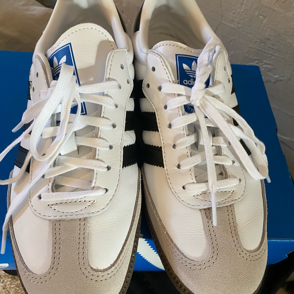Adidas White and Black Samba Sneakers - Picture 7 of 7